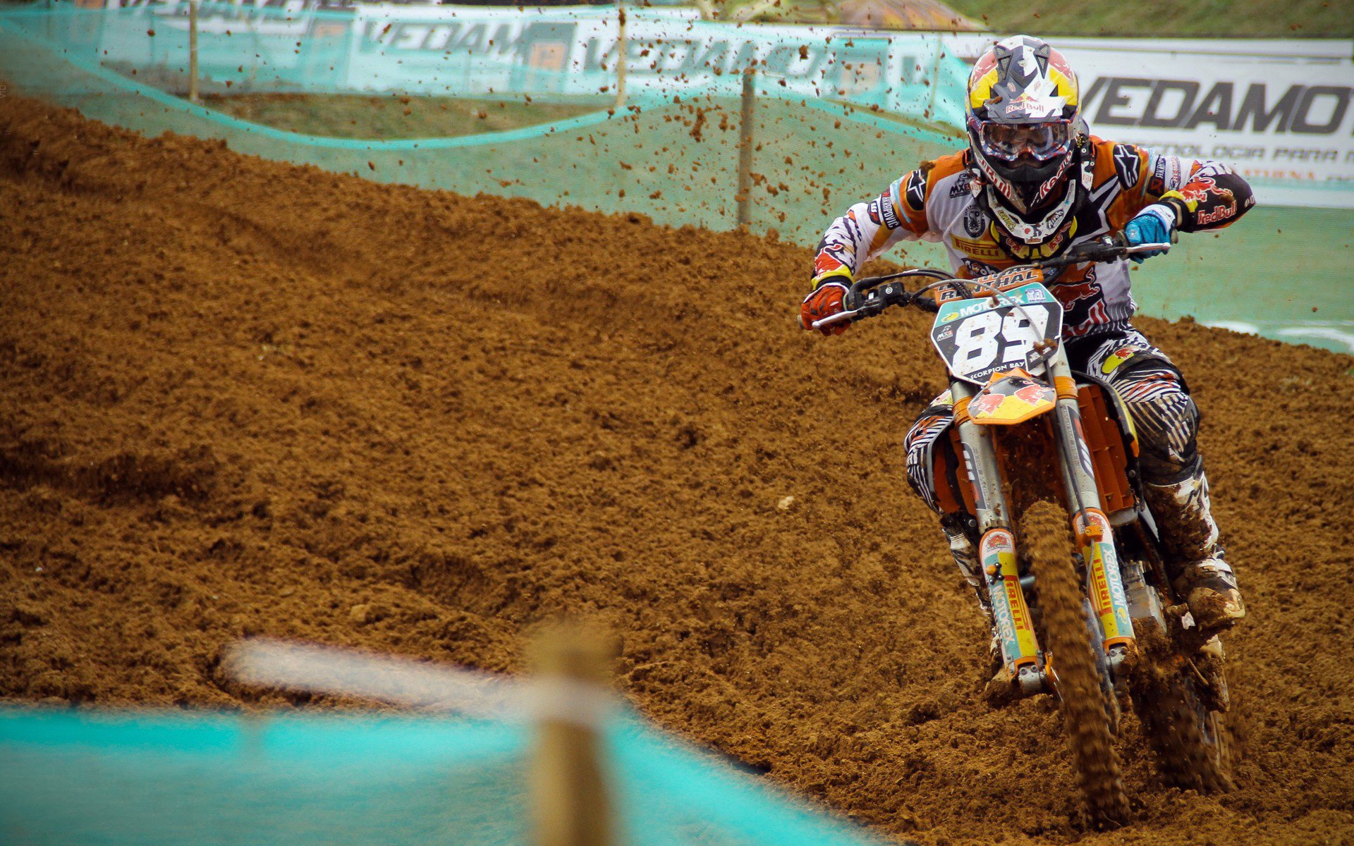 “诺克·达维德·彼得森强势表现,助南非队捍卫荣誉”