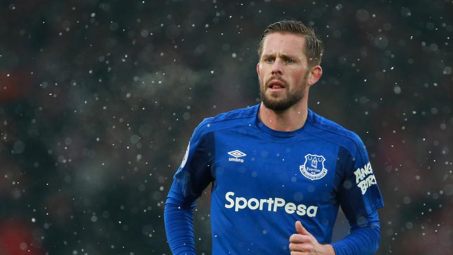 亚洲杯男篮决赛:中国81比77险胜澳大利亚 重登亚洲之巅