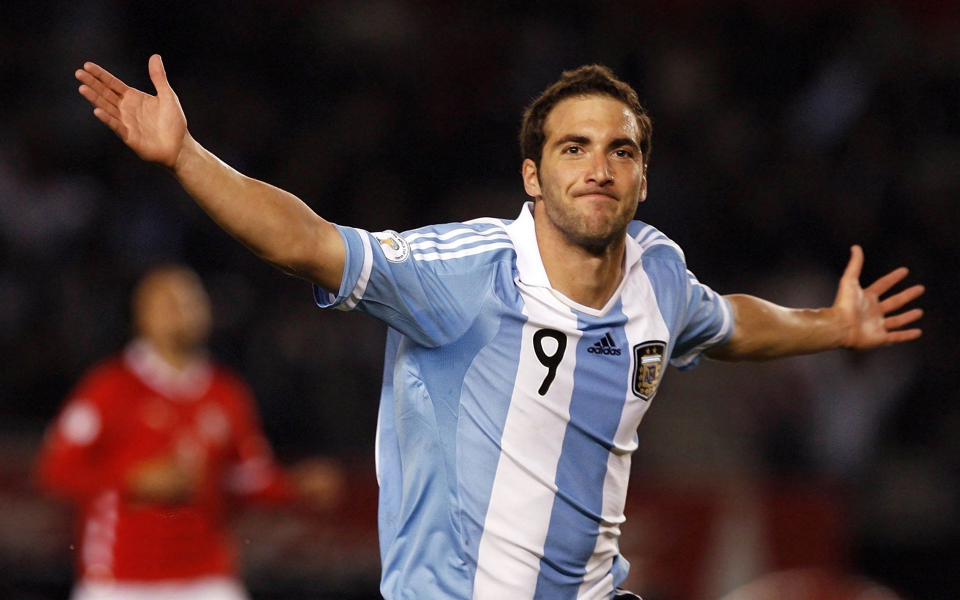 足球青训选拔注重心理抗压与团队协作能力评估,足球青训的重要性